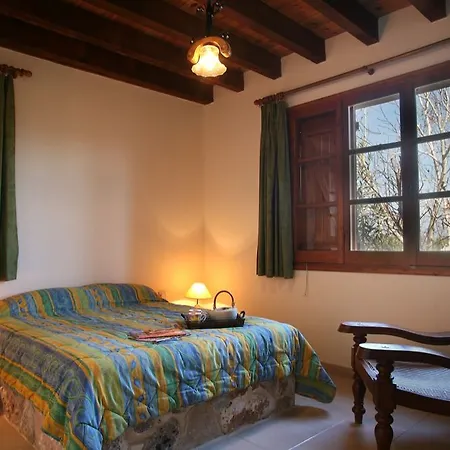 בית נופש Z & X Holiday Villas
