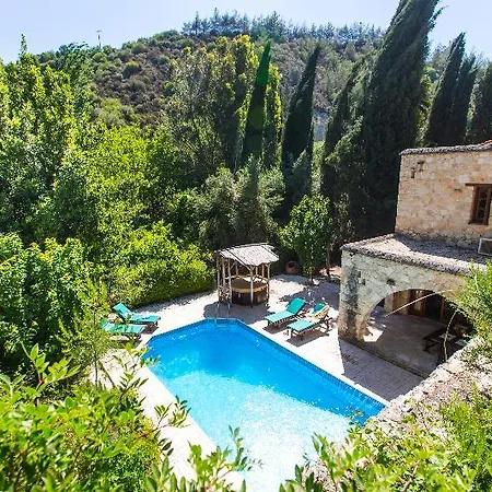 Сasa de vacaciones Z & X Holiday Villas Paphos